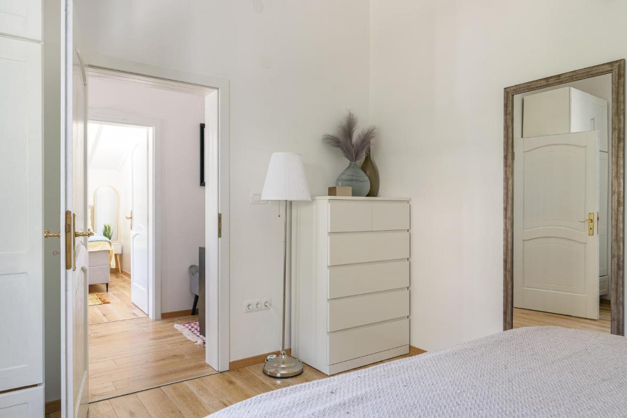 Villa Del Mar Omiš Екстериор снимка