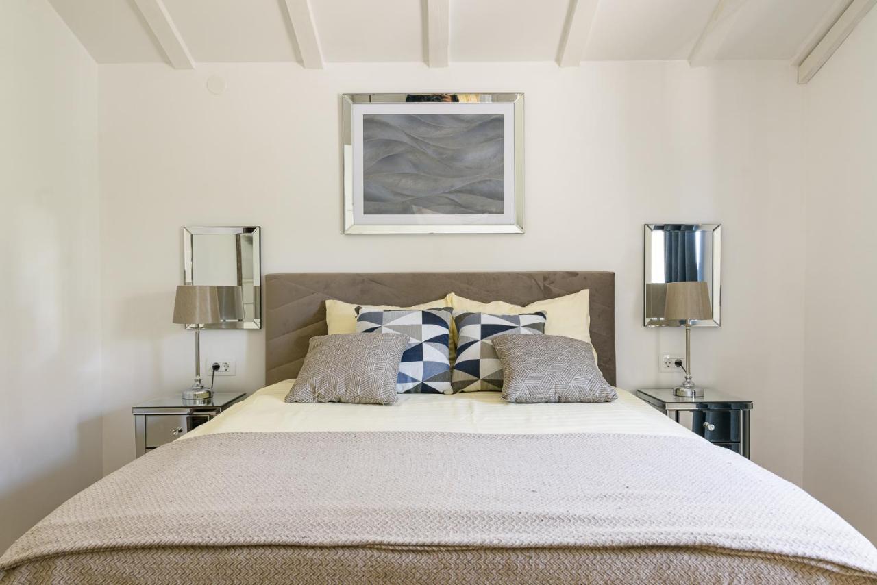 Villa Del Mar Omiš Екстериор снимка